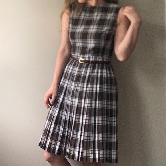 I. Magnin Abe Schrader 1960s 60s vintage summer dress suit in brown plaid - Picture 3 of 15